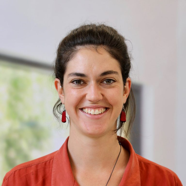 Betilla de Baudiniere Headshot