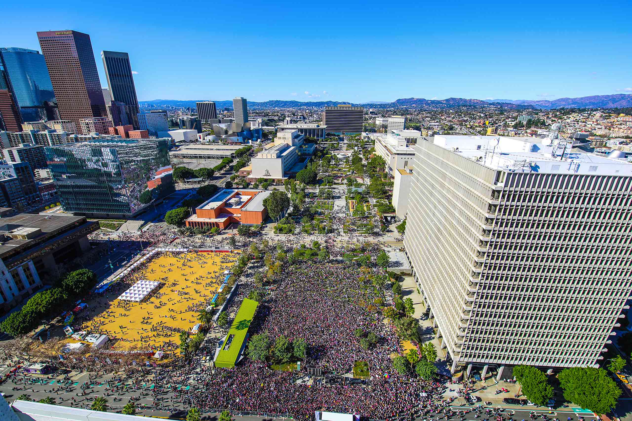 Aerial view of women's march in Grand Park