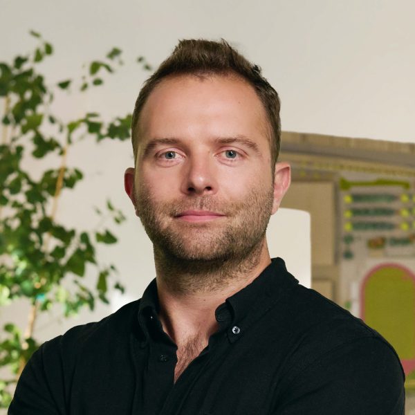 Jonathan Jones